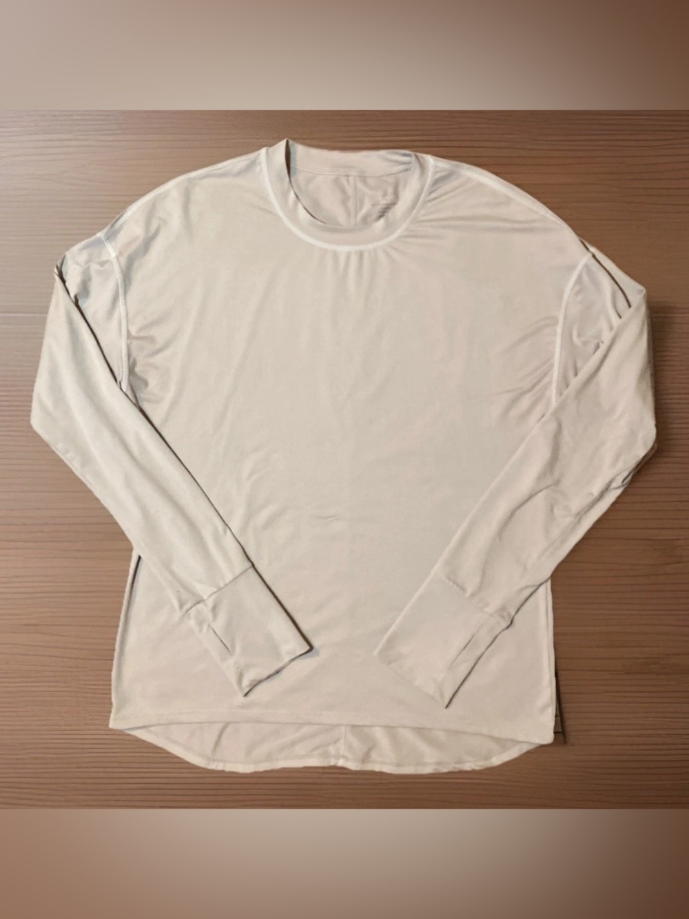 Varley Women’s Long Sleeve Tee Size Medium Color: Nude Soft Loungewear